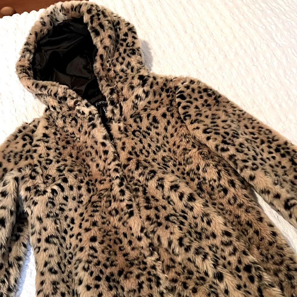Leopard Fur Coat 🐆